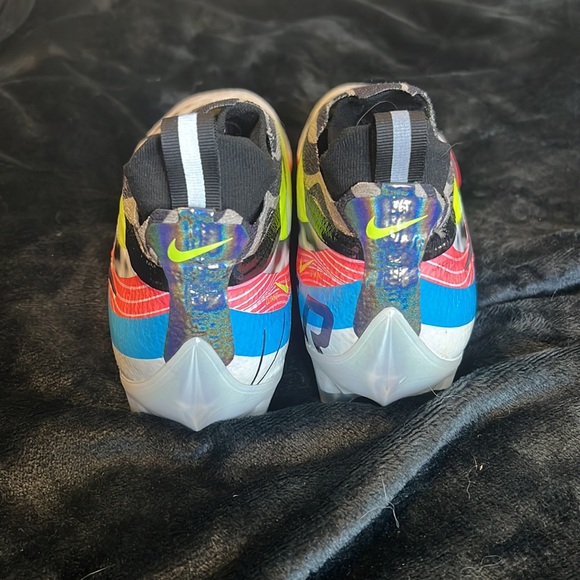 Nike men’s edge vapor elite 360 flyknit football cleats - Picture 6 of 9